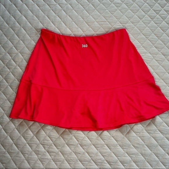 360 by Tail skirt - Picture 3 of 6